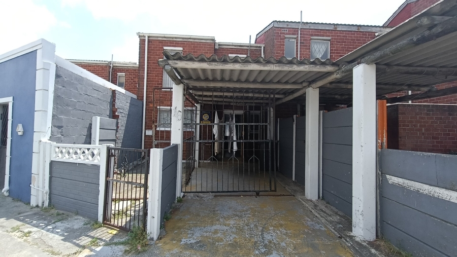 3 Bedroom Property for Sale in Westridge Western Cape